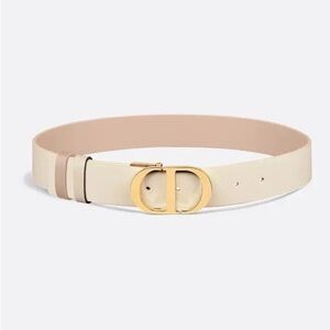 Christian Dior 30 Montaigne Belt Leather Yellow Gold CD Buckle